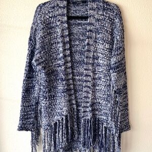 LIKE NEW! Guess Fringe Western Bohemian Sweater Size XS/SM
